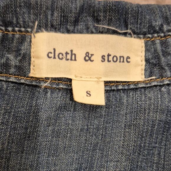 Anthropologie Cloth & Stone Tencel Denim Button Down Shirt Small V-Neck Western - Picture 4 of 10